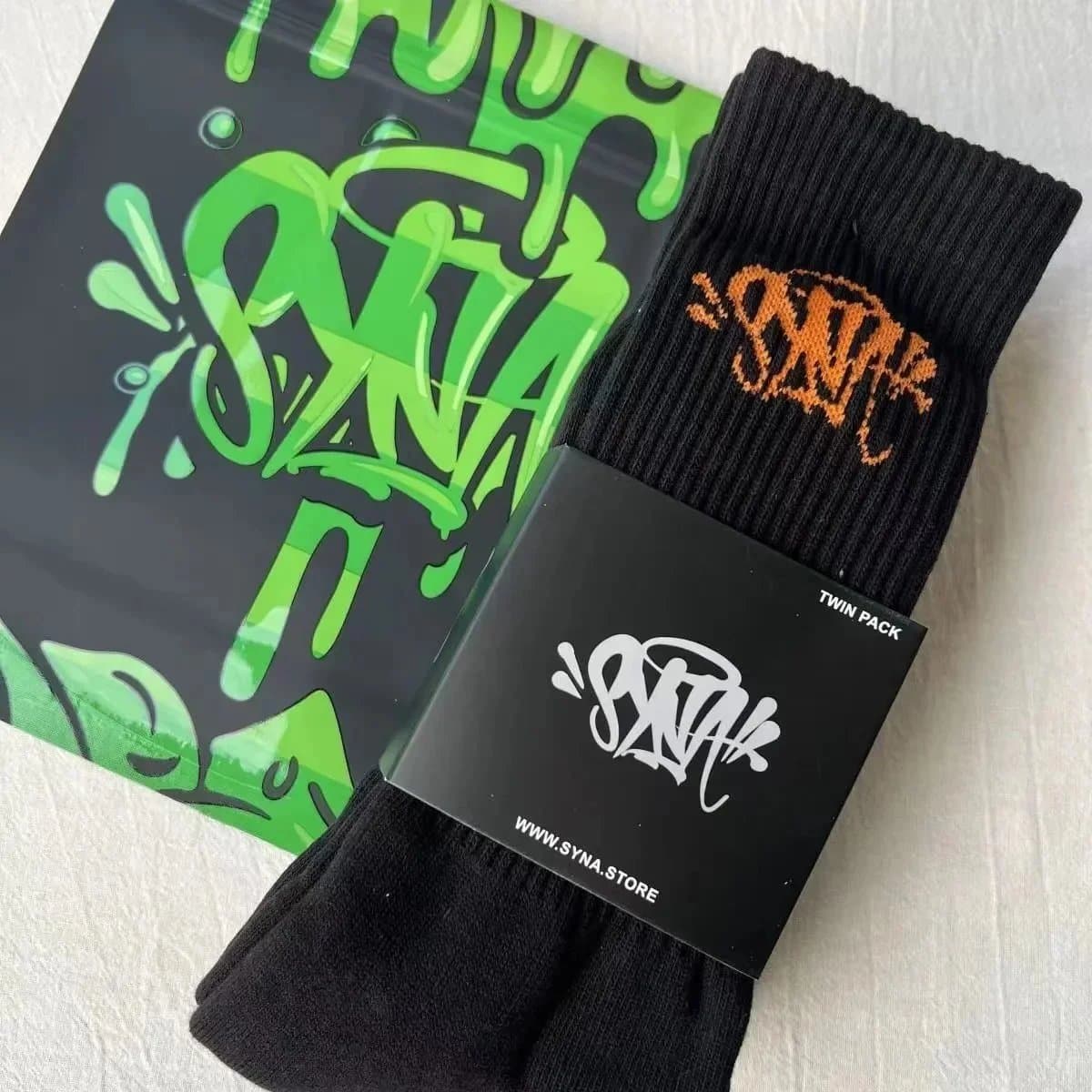 Sp5der Socks Graffiti Logo — One Size（均码） · DD101076004（2 pairs with bags）