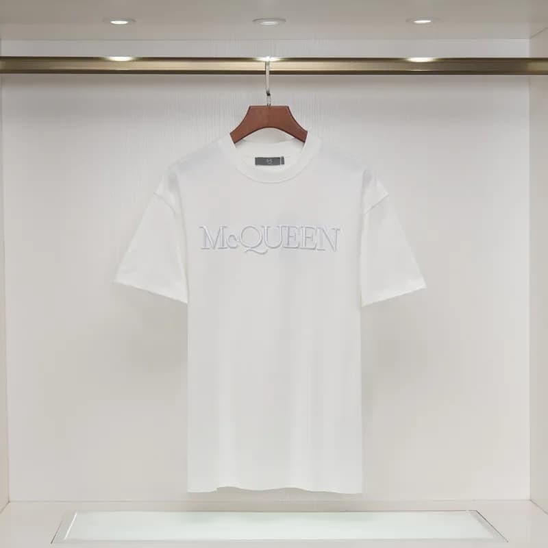 Dolce & Gabbana Logo T-Shirt Embroidered DG — 2015 embroidery white