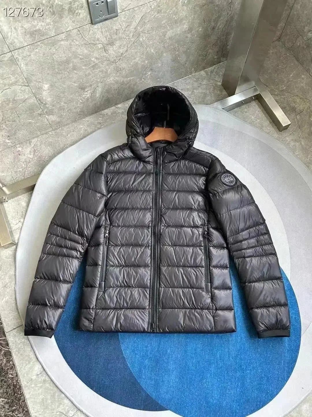 Moncler Puffer Jacket Classic Quilted — 12