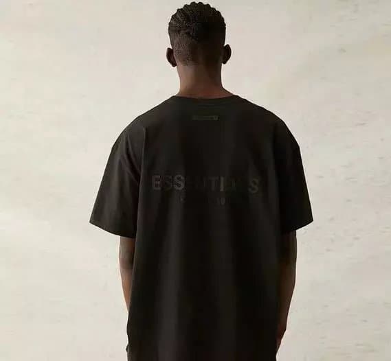 Fear of God Essentials Logo Tee Essentials — 黑色
