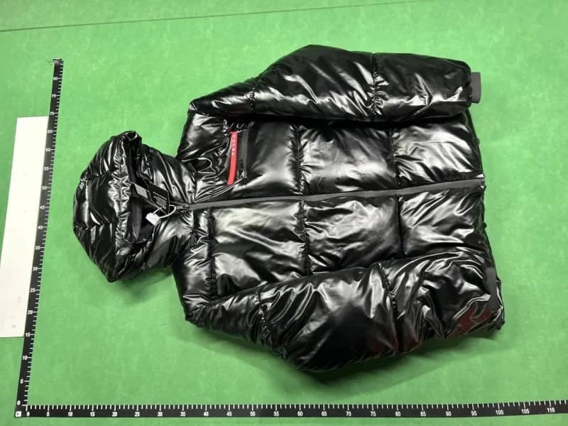 Moncler Puffer Jacket Glossy Nylon