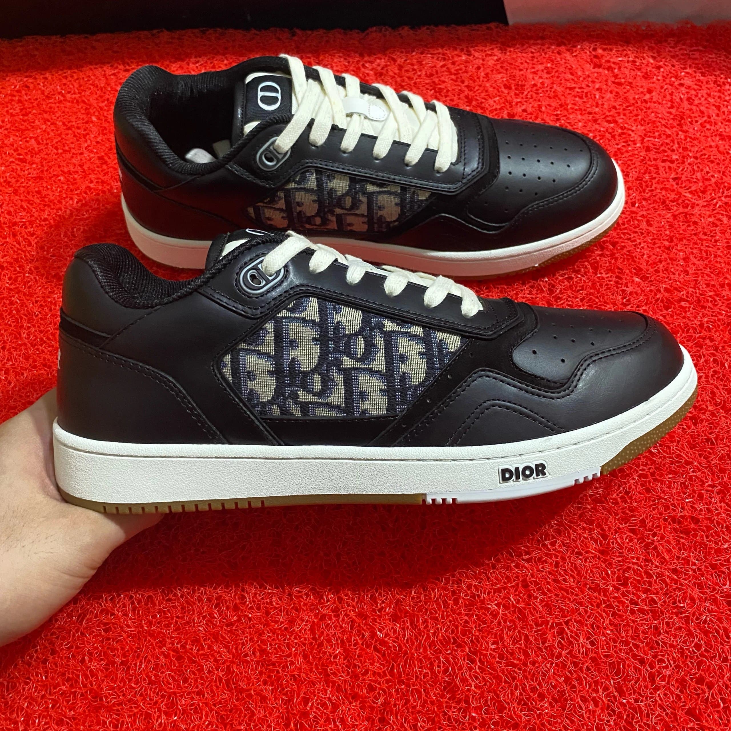 Dior B22 High Oblique Logo — 3