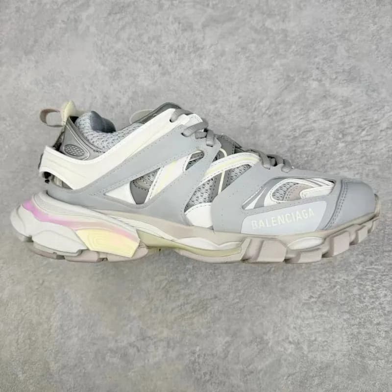 Balenciaga Triple S Grey White — VG BLGC巴黎3.0 LED 灰白