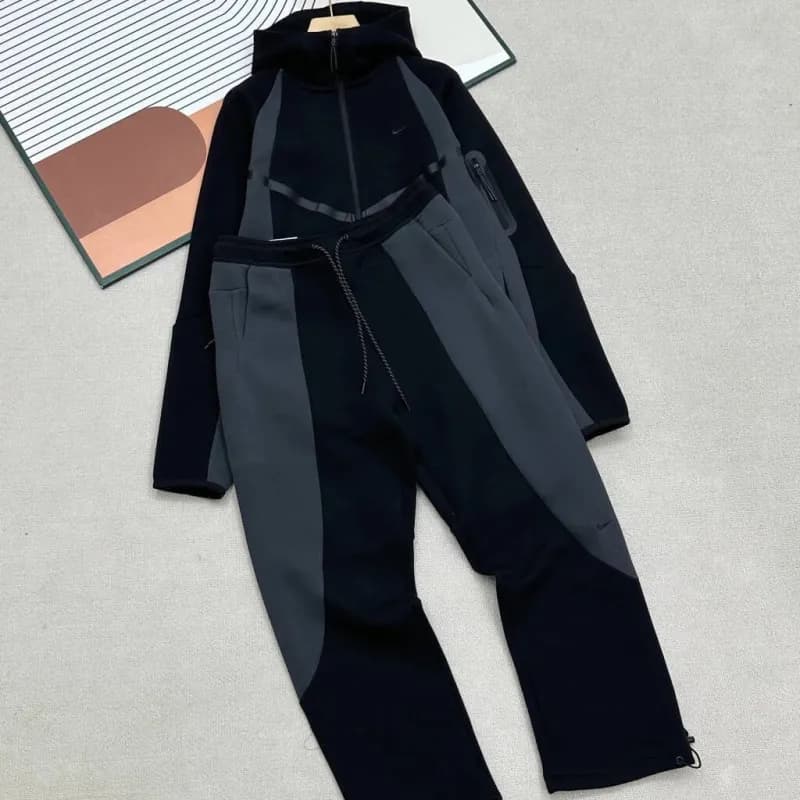 Nike Windrunner Joggers Black with Volt Swoosh — New Tech Black（m-xl）