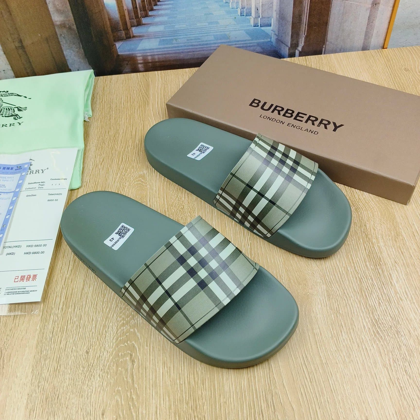 Burberry Check Slide Vintage Check