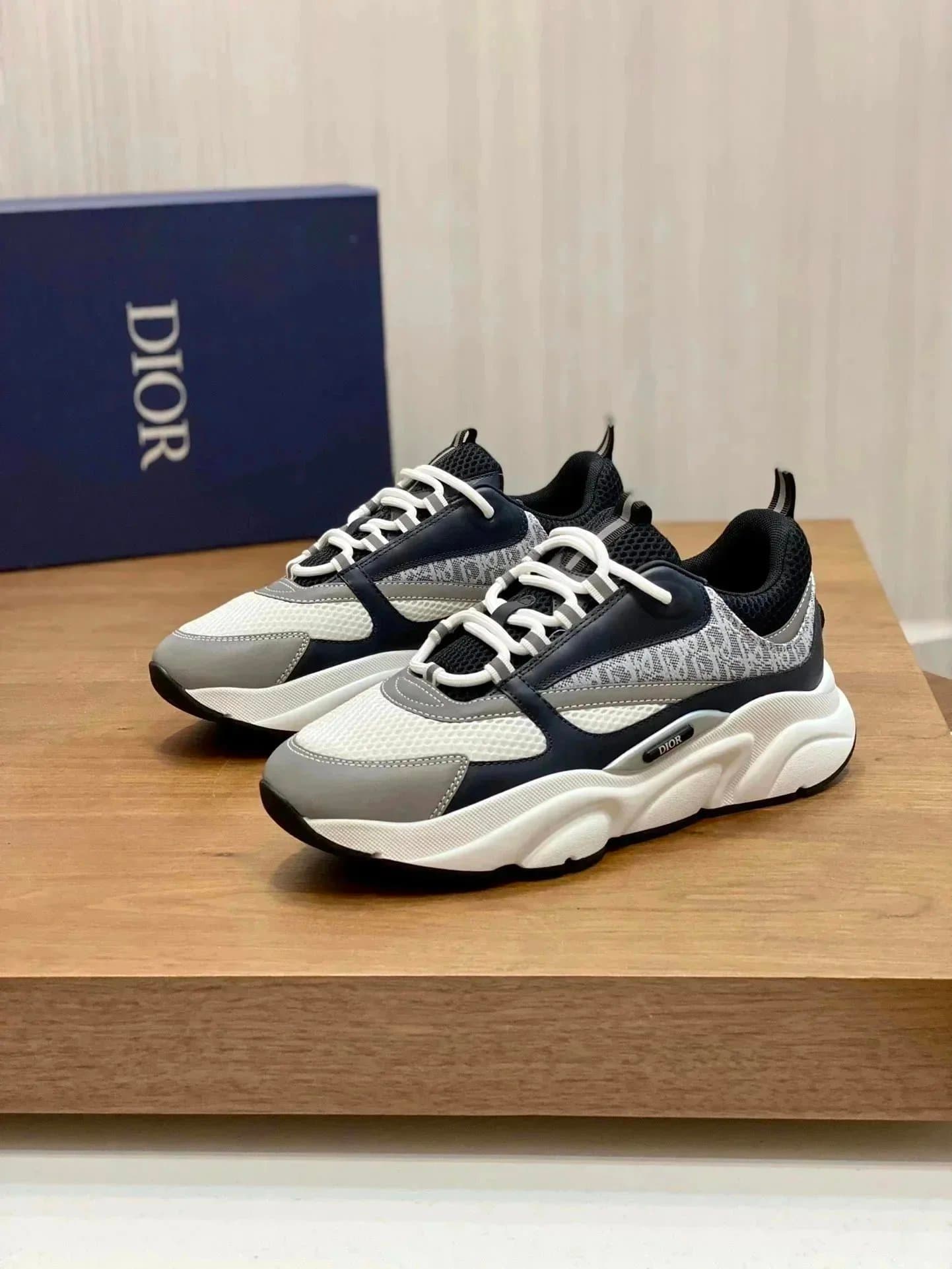 Dior B22 Sneaker Black Grey — 081202239