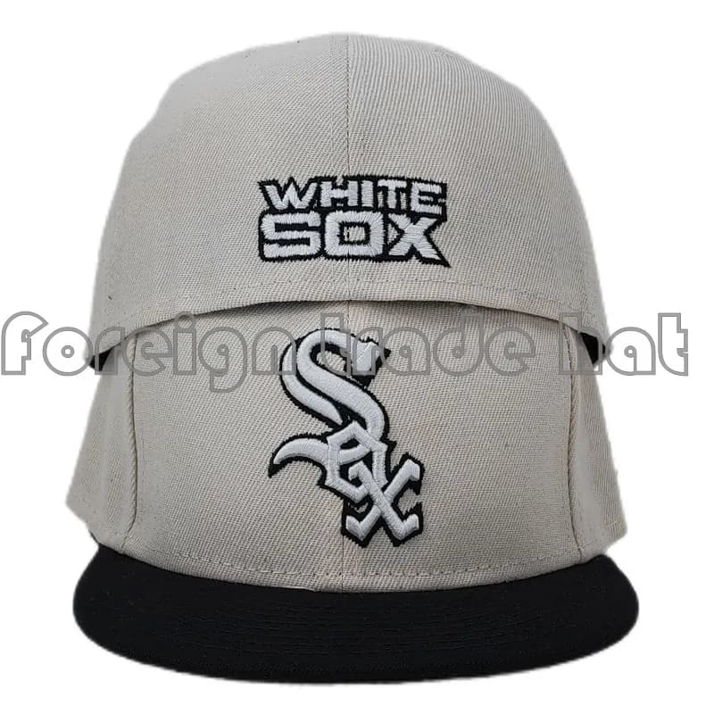 New Era × MLB Snapback Cap Chicago White Sox — 33
