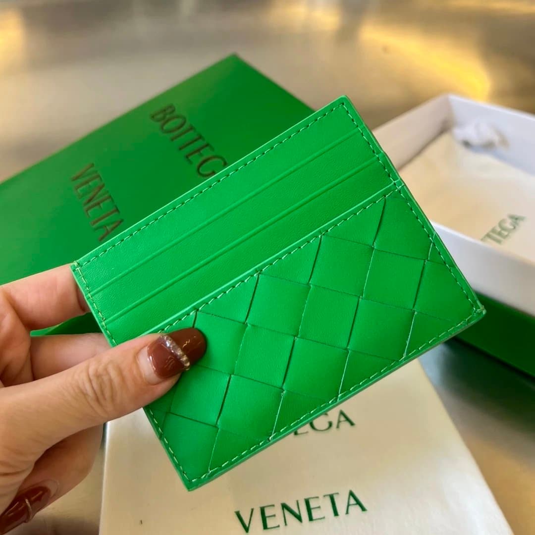 Bottega Veneta Cassette Cardholder Intrecciato