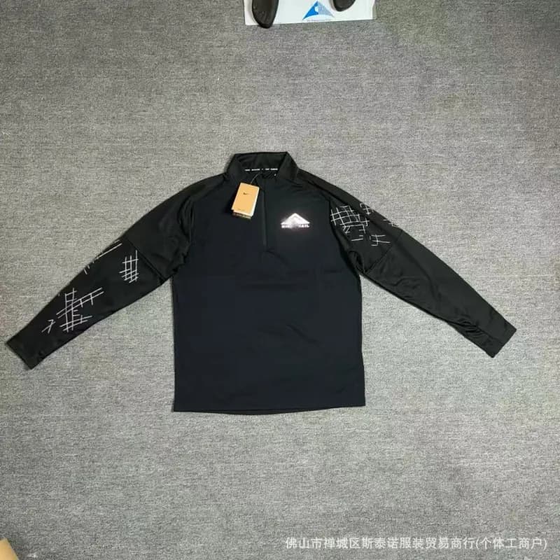The North Face Quarter-Zip Pullover Grid Print