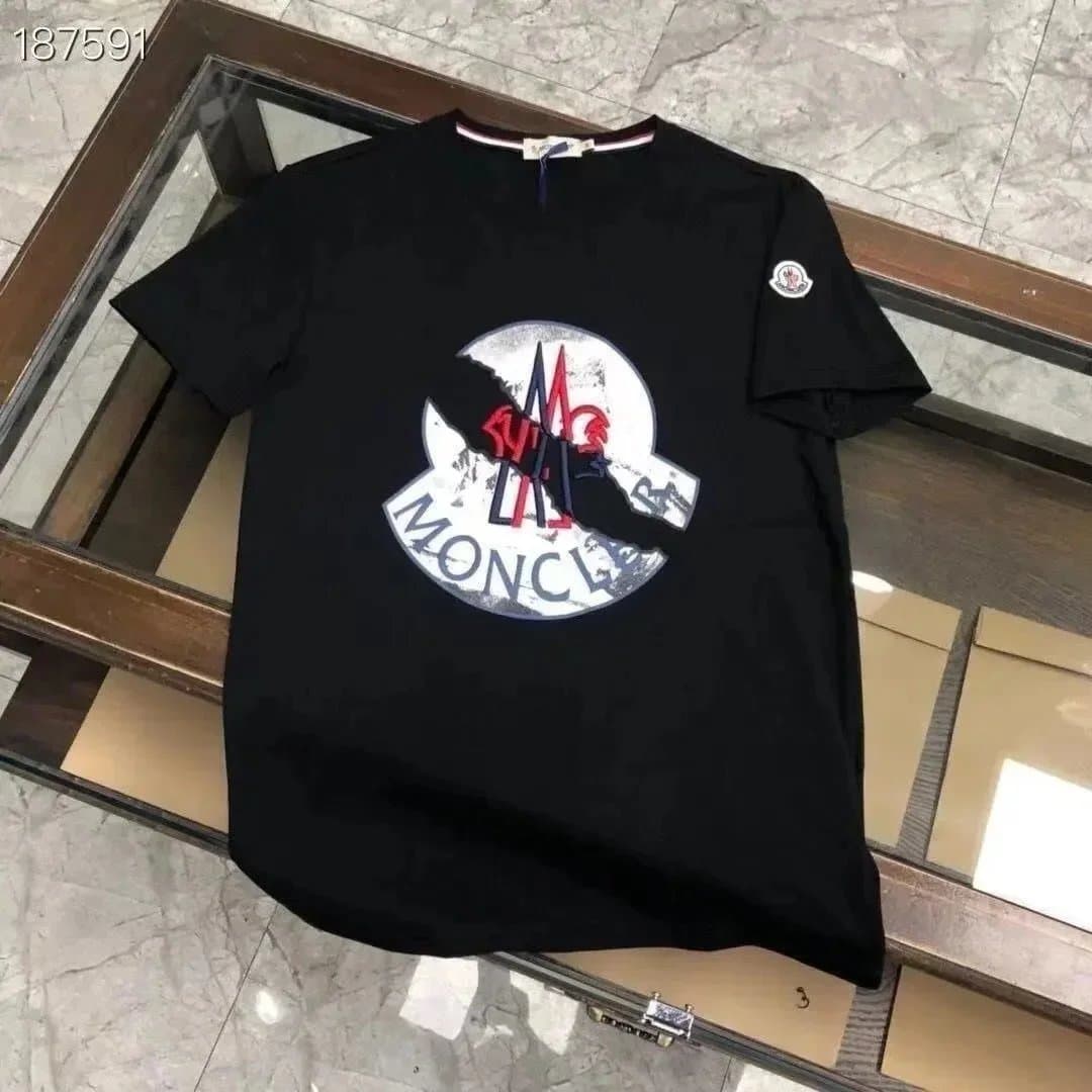 Moncler Logo Patch Shorts Heather Grey — 22