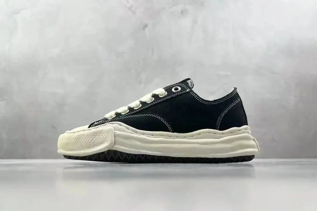 Yohji Yamamoto YYW Runner Black/Off-White