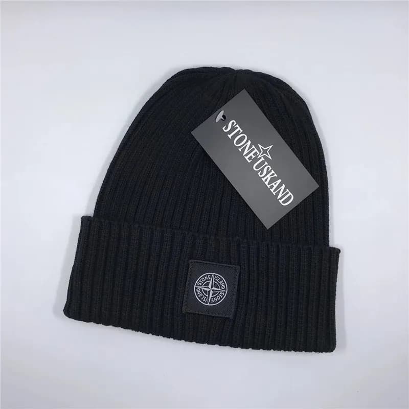 Stone Island Ribbed Beanie Logo Patch