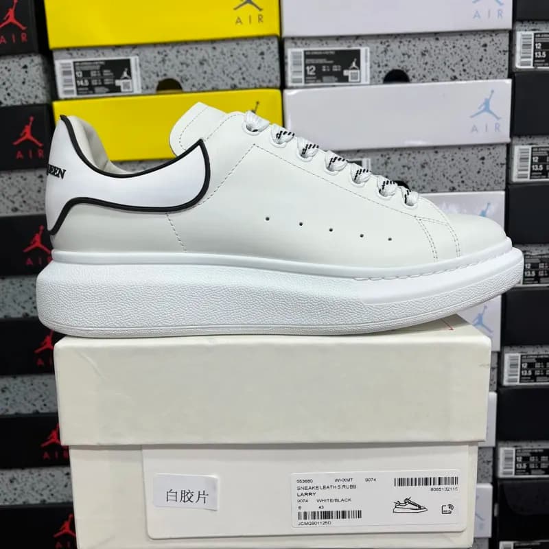 Alexander McQueen Sneaker Leather 5 White/Black