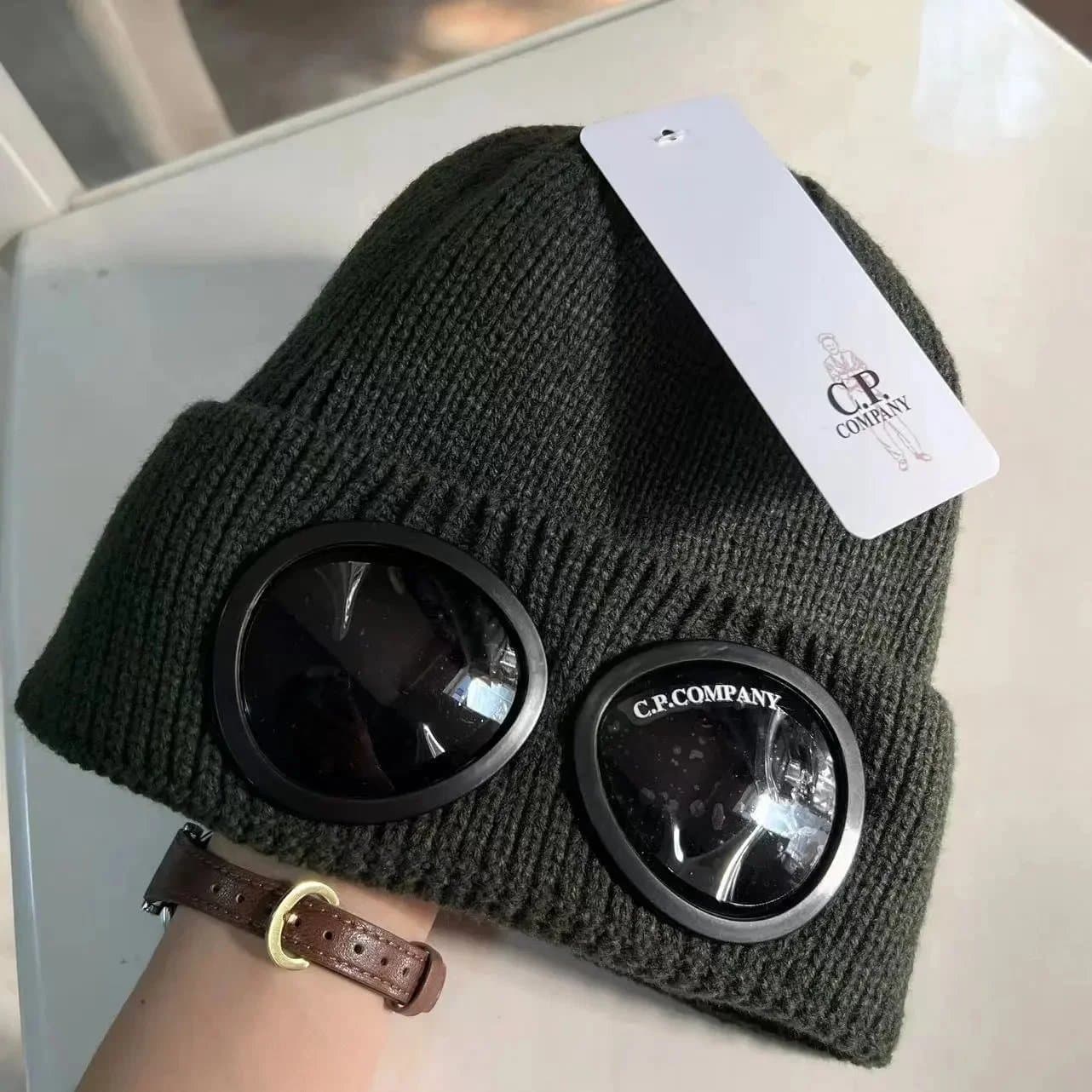 C.P. Company Goggle Beanie Olive — 均码 · 军绿