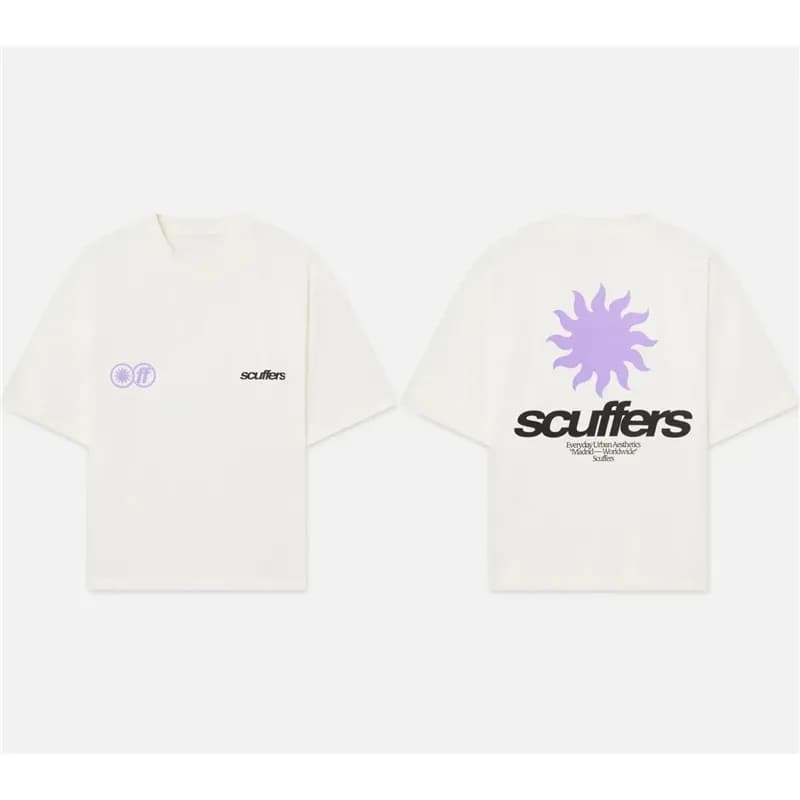 Sacai Graphic T-Shirt Everyday Urban Aesthetics — 4-白色