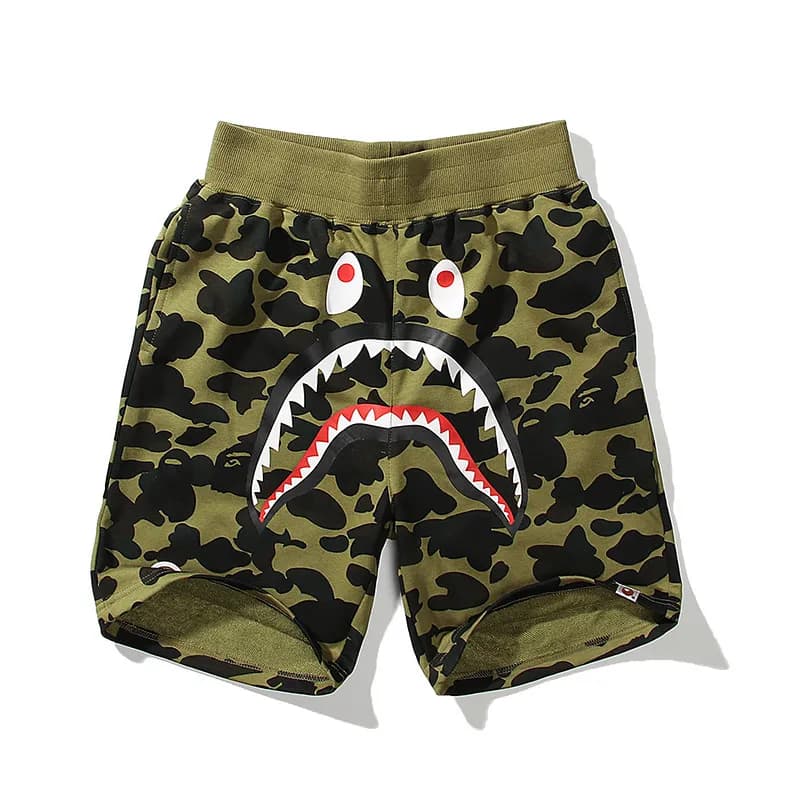 BAPE A Bathing Ape Shorts All-Over Logo Print — D0227025