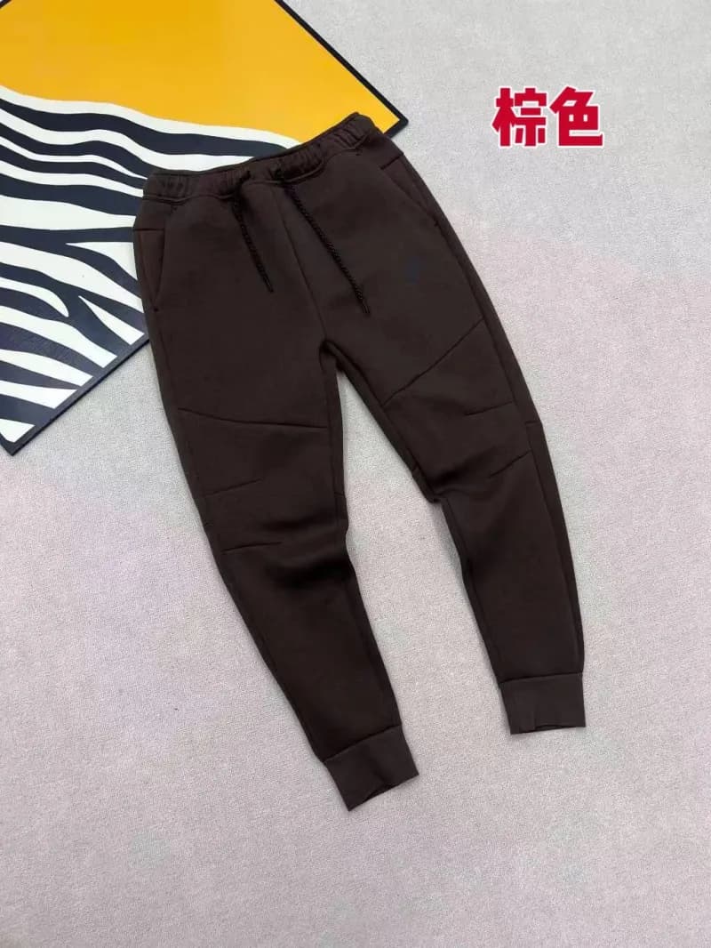 Nike Tech Fleece Joggers Solid Brown