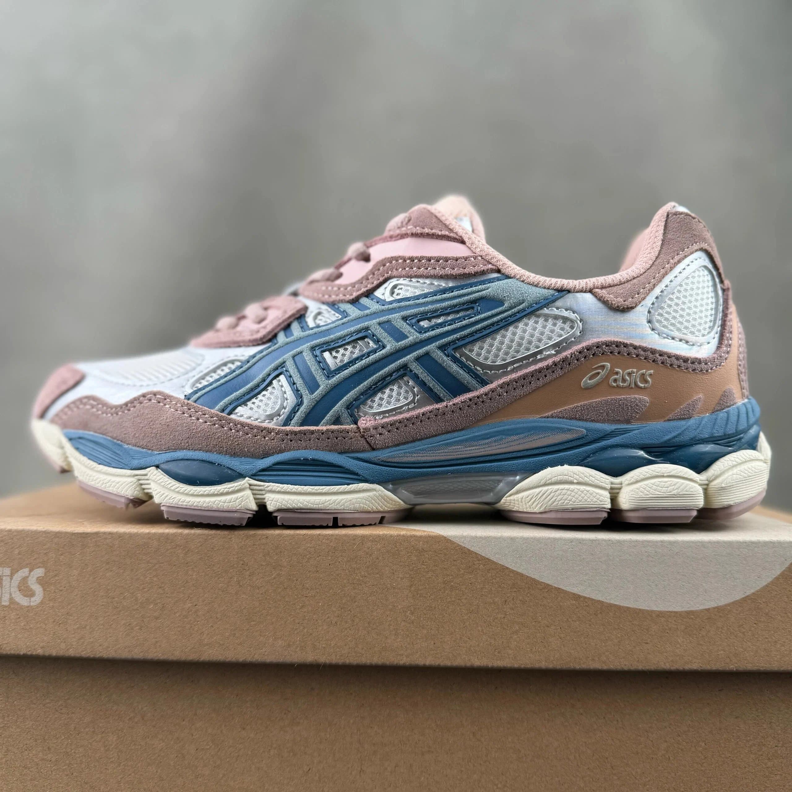 Asics Gel-1130 Sunset Red — 1202A429-104