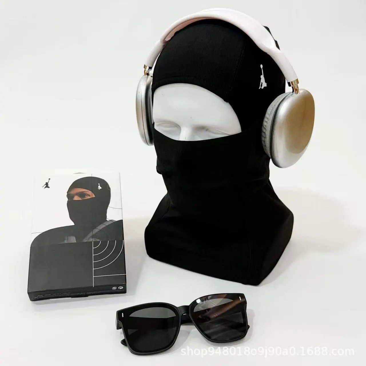 Nike Sunglasses Matte Black — 均码 · JD面罩黑