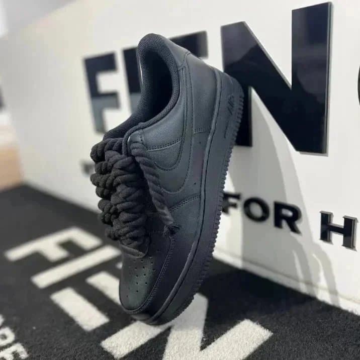 Nike Air Force 1 Low Volt — 11