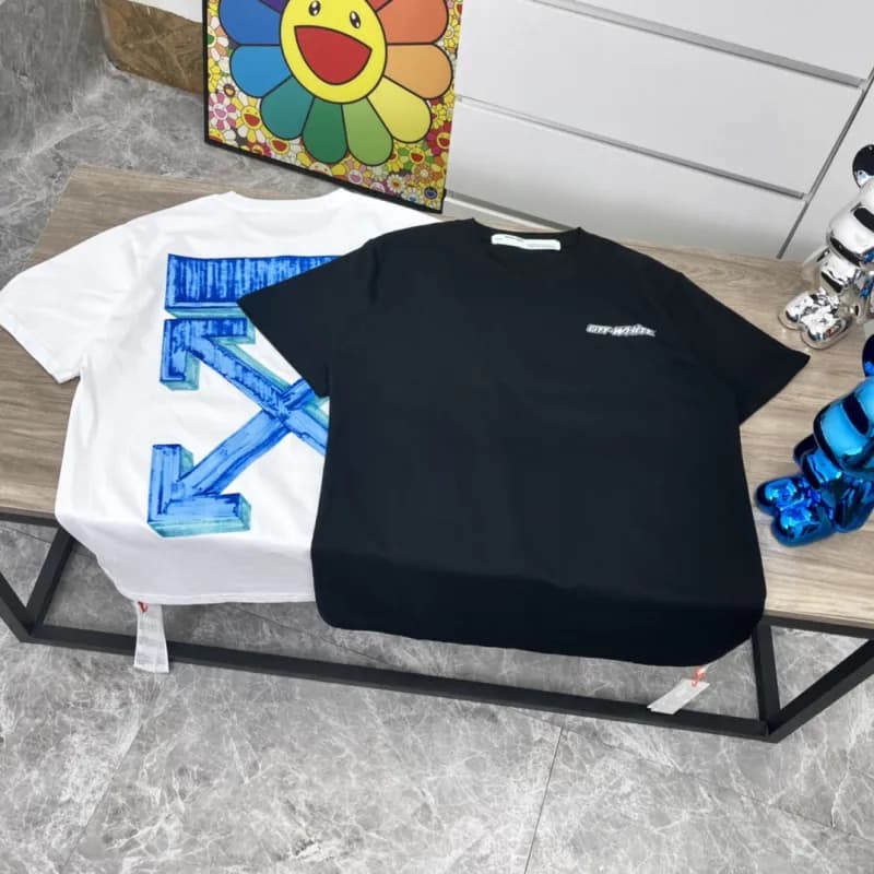 Off-White Arrow Graphic T-Shirt Blue Arrow / Small Logo