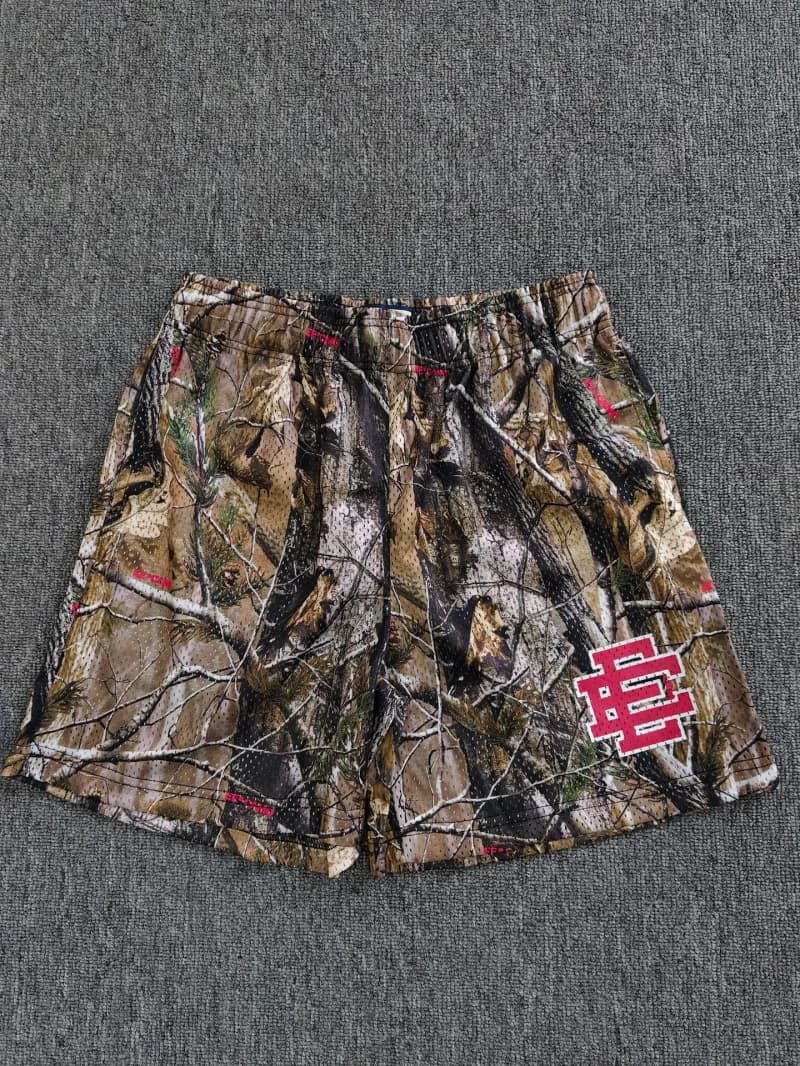 Fear of God Essentials Mesh Shorts Bandana Print — e104