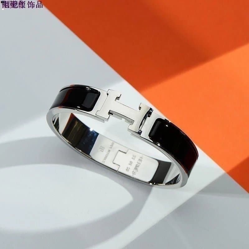 Hermès Clic H Bracelet Enamel Red — 白金色黑珐琅
