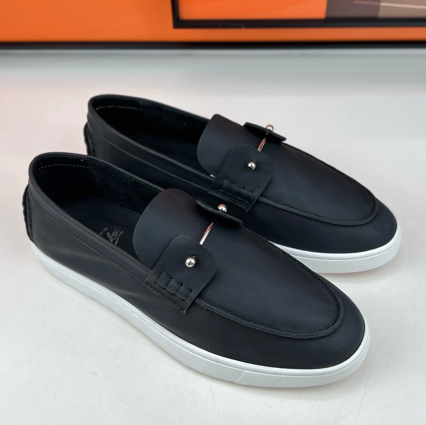 Hermès Loafer Smooth Leather with Metal Stud — No.996