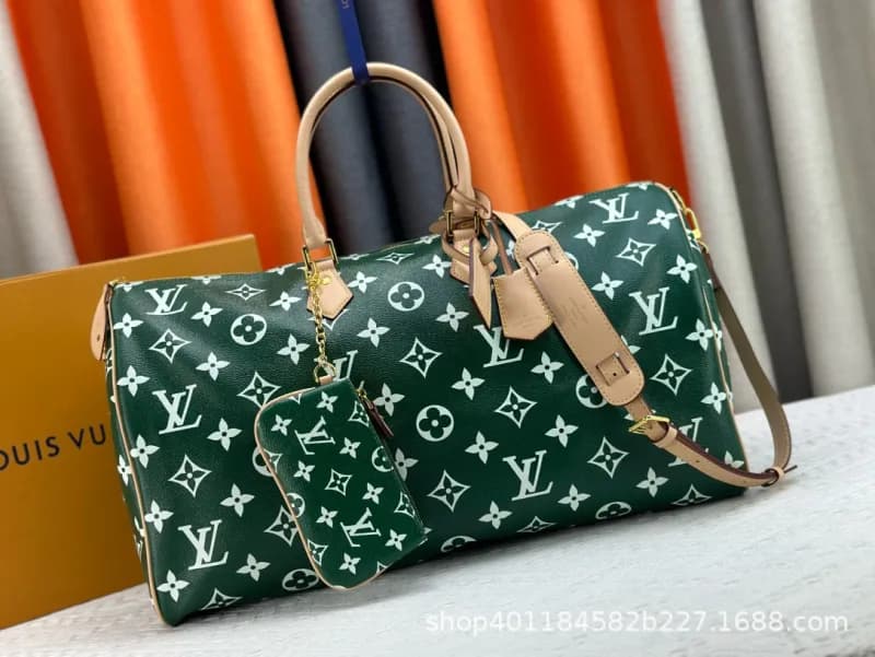 Louis Vuitton Keepall Bandoulière Monogram Canvas
