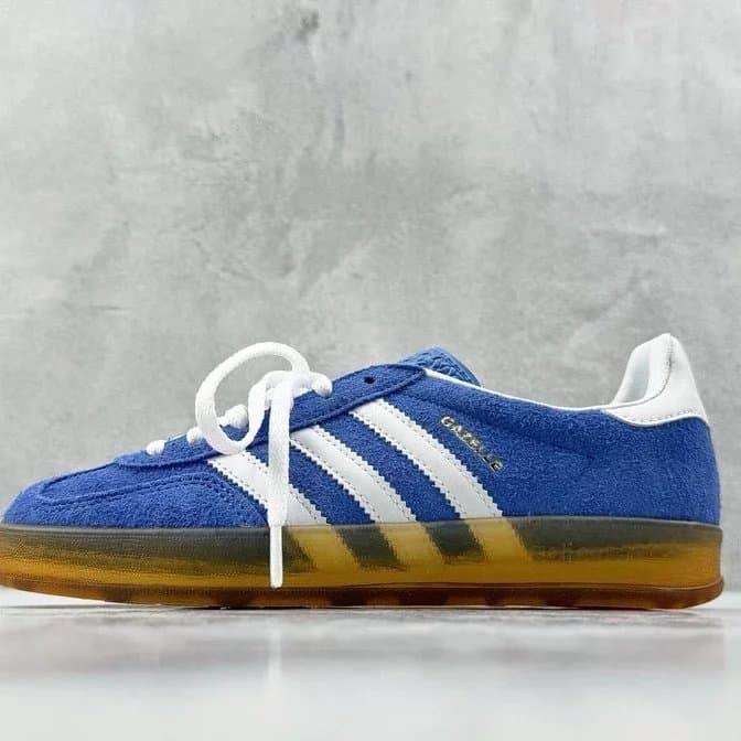 Adidas Gazelle Core Black — 蓝白 HQ8717