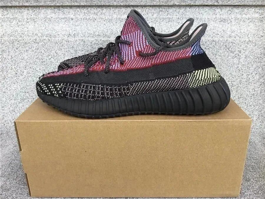 Yeezy Boost 350 V2 Zebra