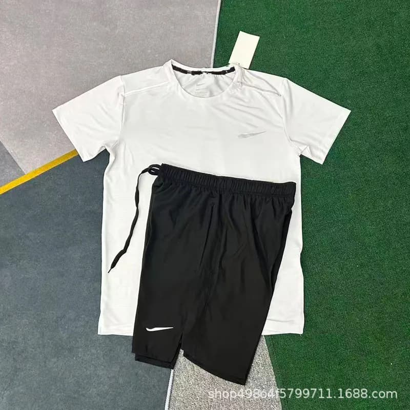 Nike Training Set White/Black