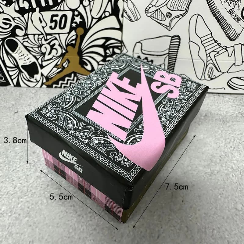 Air Jordan 1 Off-White x Nike — Style five