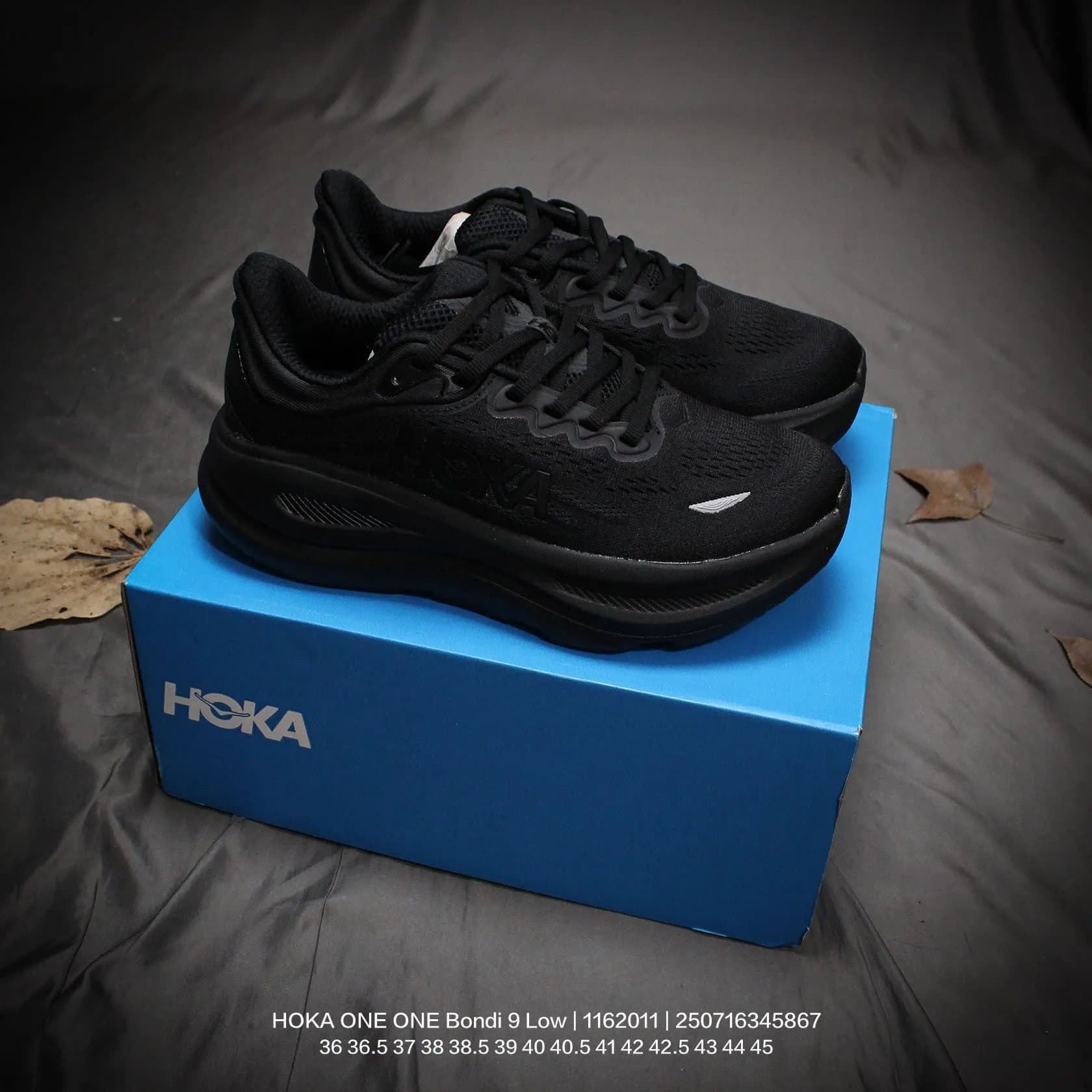 Hoka ONE ONE Bondi 9 Low All Black