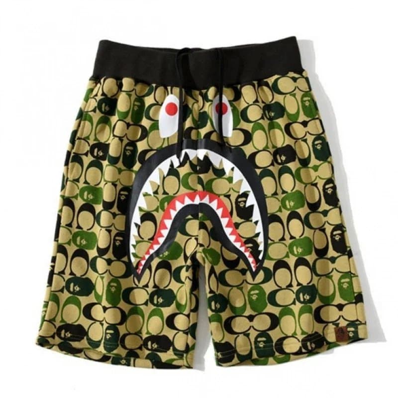 BAPE Shark Shorts Camo Split — BAPE短裤 33