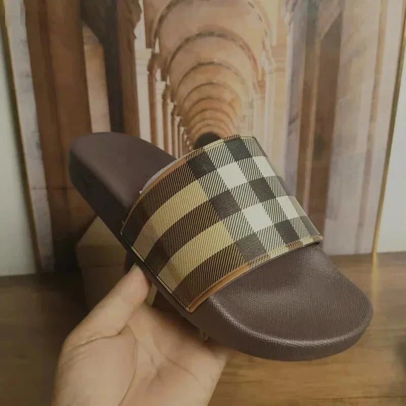 Burberry Slide Sandal Classic Check — 5