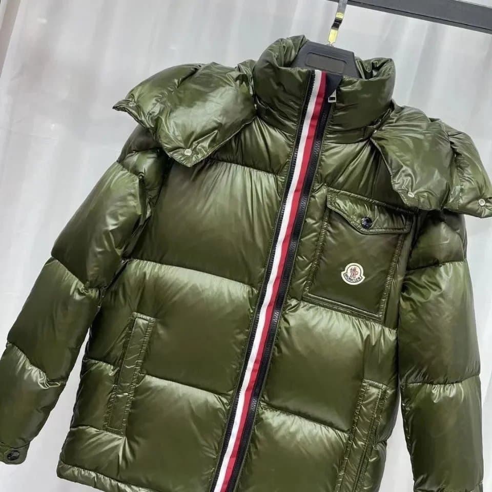 Moncler Puffer Jacket Logo Hood — 08