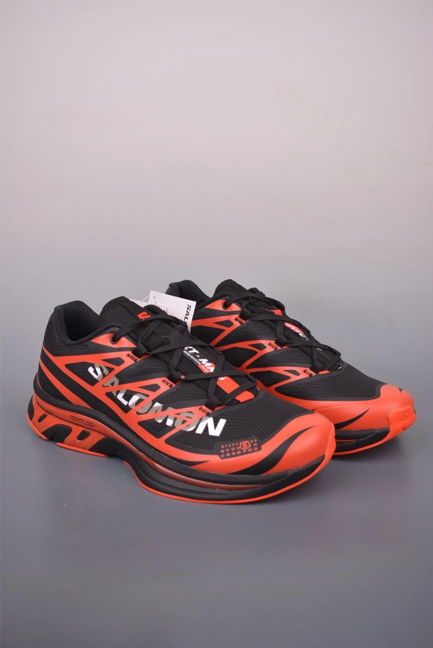 Salomon XT-6 Phantom — 黑红