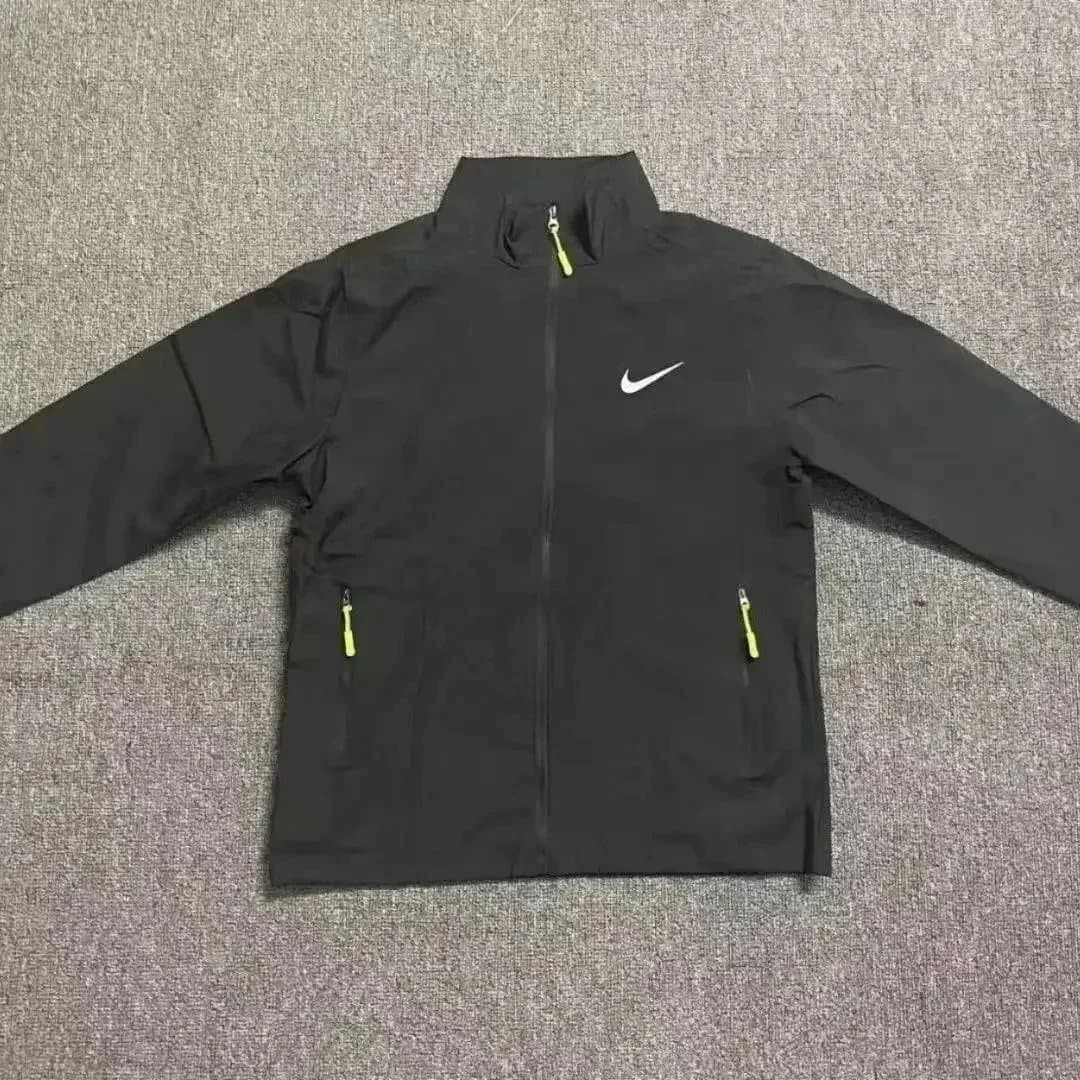 Louis Vuitton Monogram Windbreaker Multicolor Print — 20