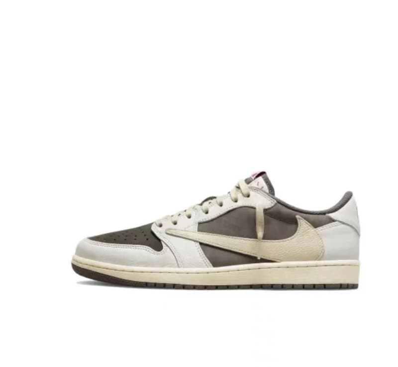 Nike × Travis Scott Dunk Low Cactus Jack