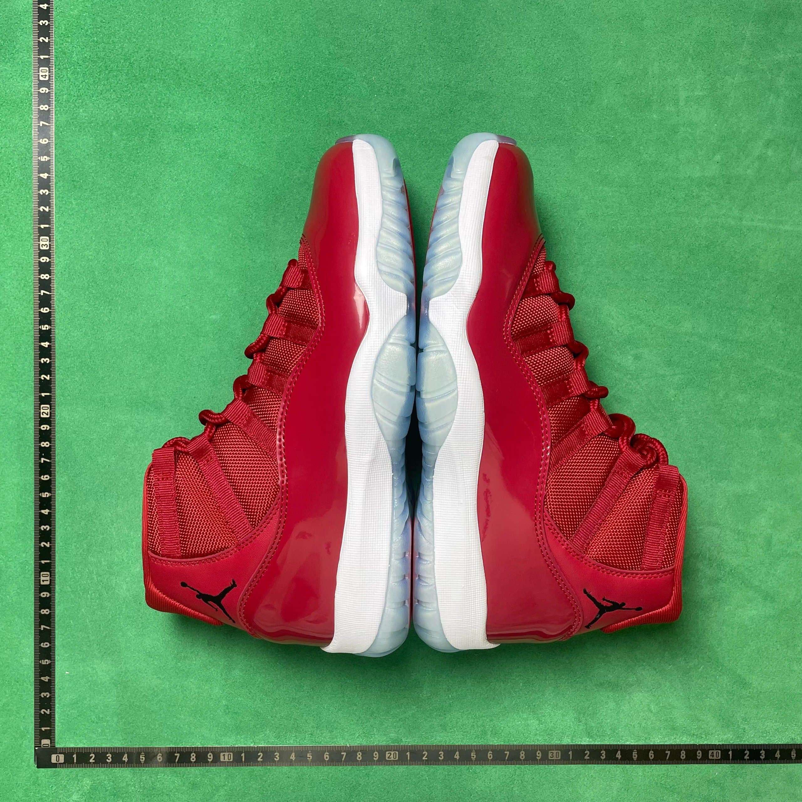 Air Jordan 11 Gamma Blue — 13号红白378037 623
