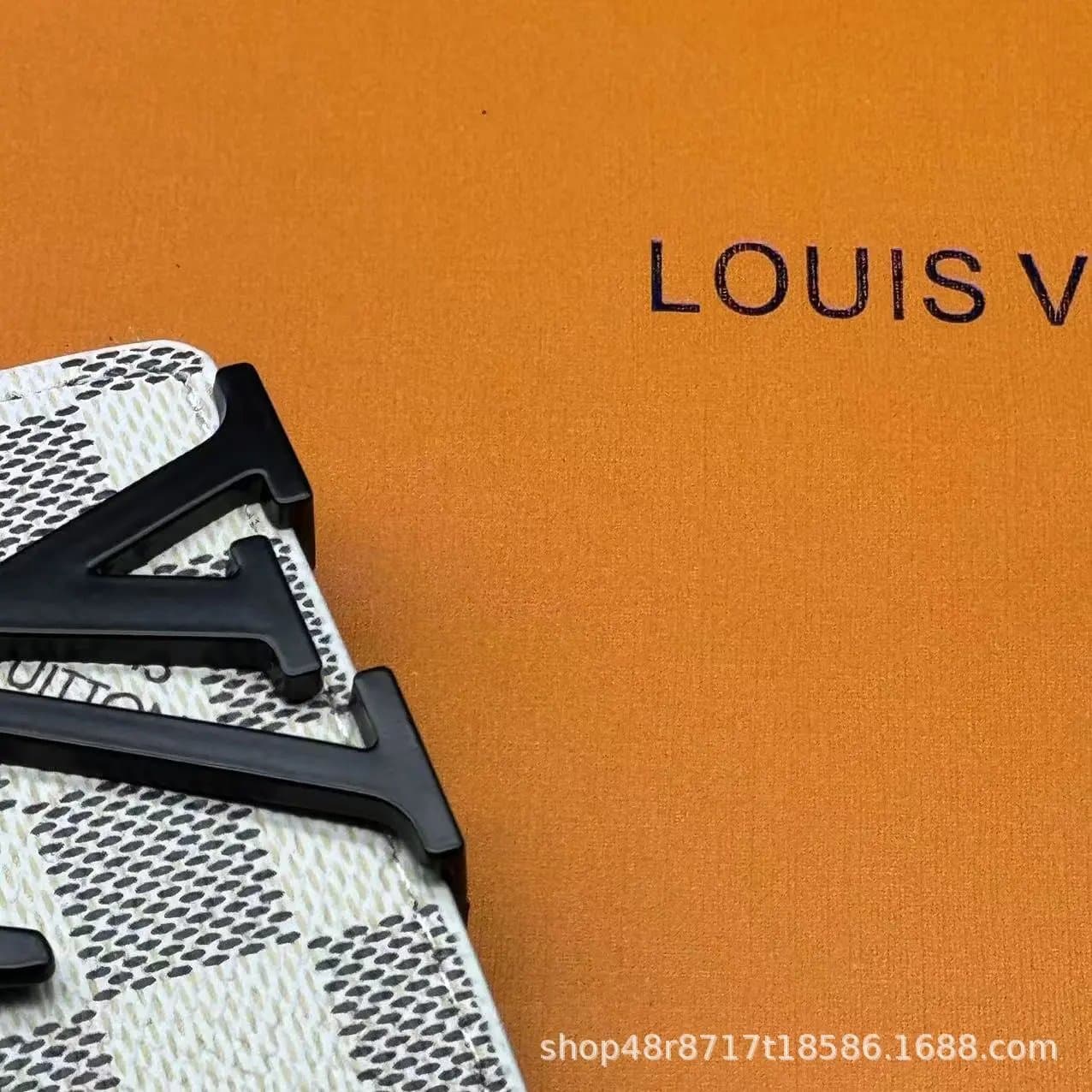 Louis Vuitton LV x KAWS Belt Multicolor Graffiti Print — 白格 黑扣