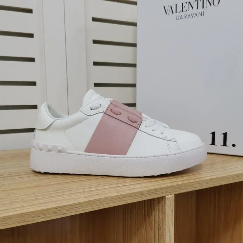 Valentino Rockstud Sneaker Multicolor Studs — 20