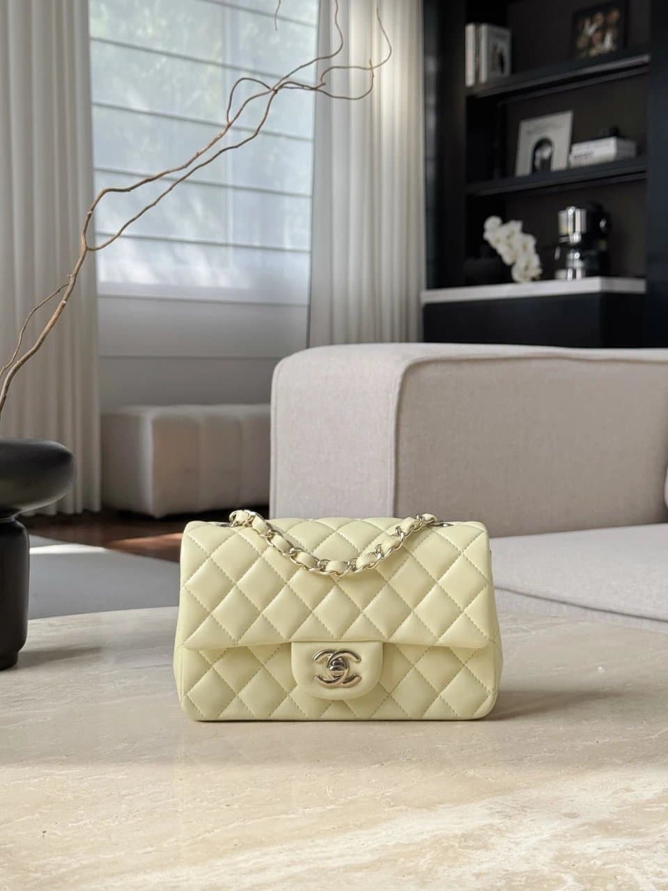 Chanel Classic Flap Quilted Lambskin — 小鸡黄浅金