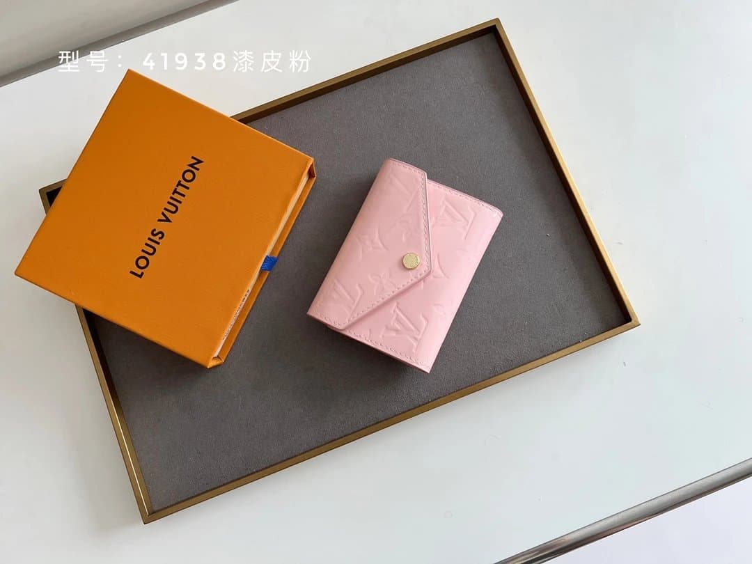 Louis Vuitton Compact Wallet Monogram Vernis — 粉色
