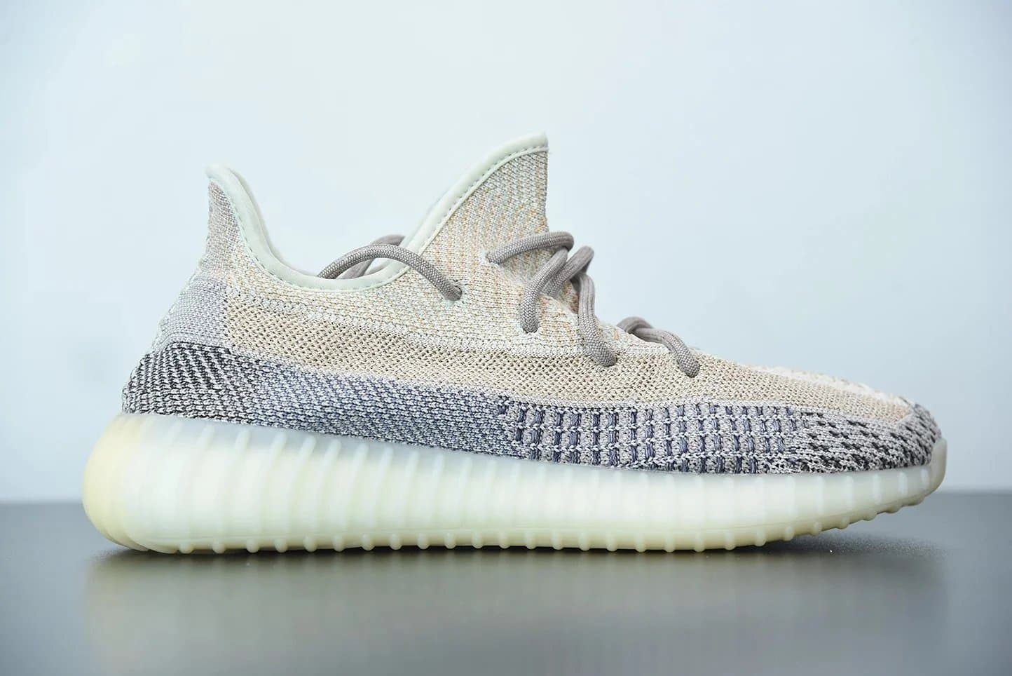 Yeezy Boost 350 V2 Zebra