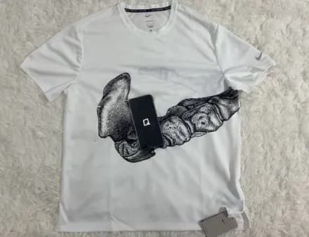 Nike Dri-FIT Tee Hand Graphic
