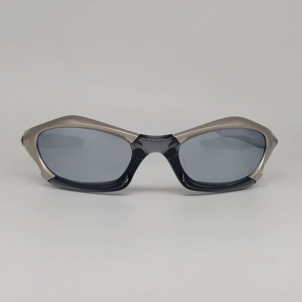 Oakley Flak Jacket Ice Blue Iridium — 透灰框镜面银膜