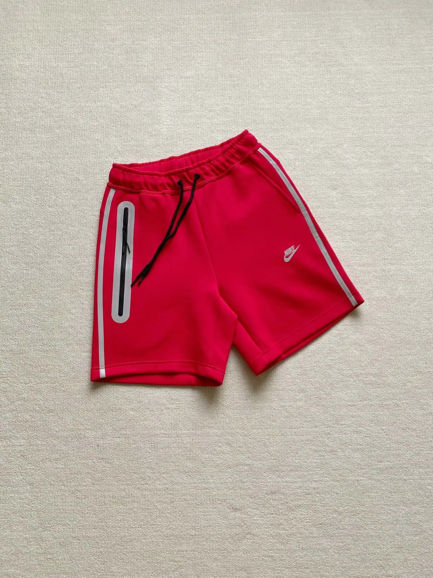 Nike Tech Fleece Shorts Reflective Stripe