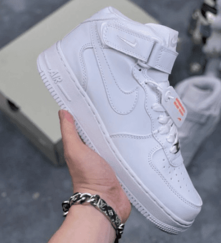 Nike Air Force 1 Mid Triple White